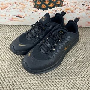Nike air max axis black metallic gold AA2168-007 running shoes